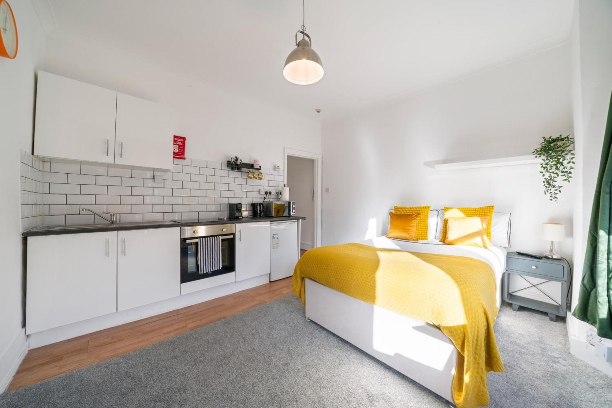 Glenmore Suites Лондон Екстериор снимка